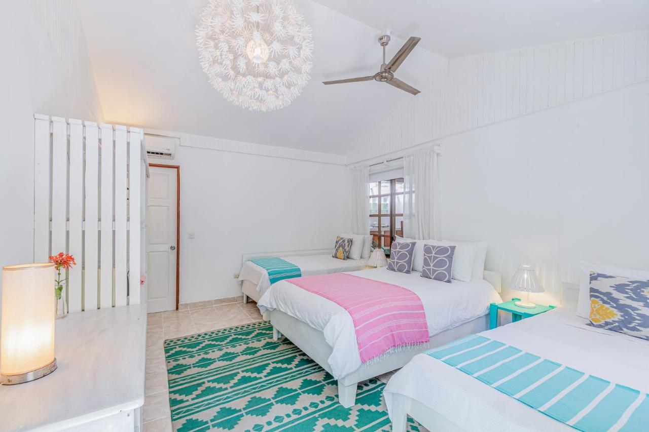 נוסארה Hotel Guiones מראה חיצוני תמונה